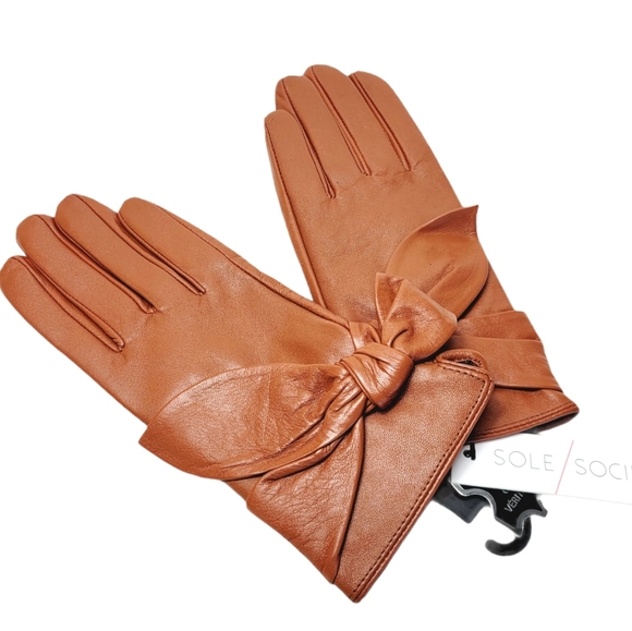 Sole Society Accessories - Sole Society Cognac Leather Gloves with Bow